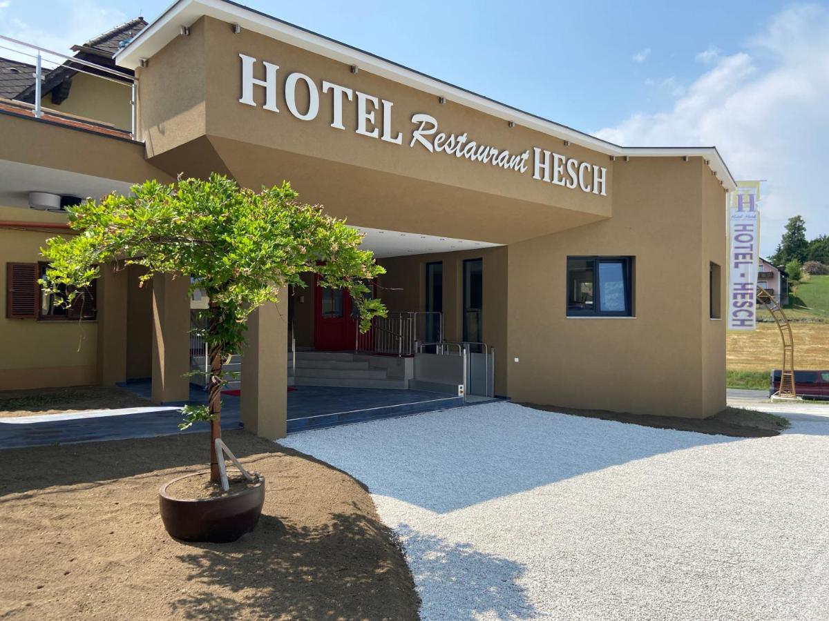 Hotel Restaurant Hesch Gabersdorf Exterior photo